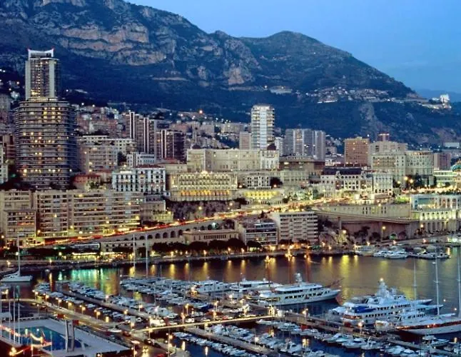 Motel para Casais Luxe Monaco 2*